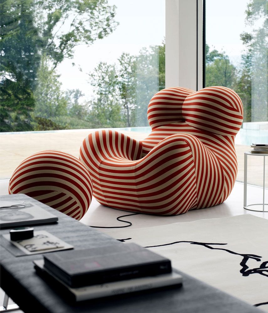 Iconic furniture pieces - serie up 2000