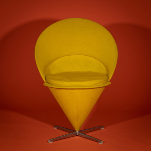 Cone chair 1958 by verner pantone